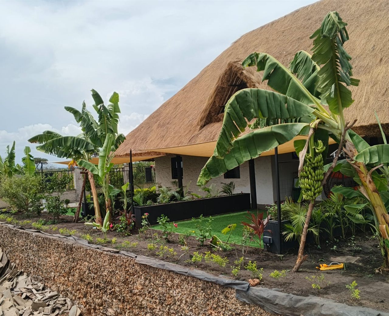 A residence on the South Coast under a finished hand-thatched reed roof